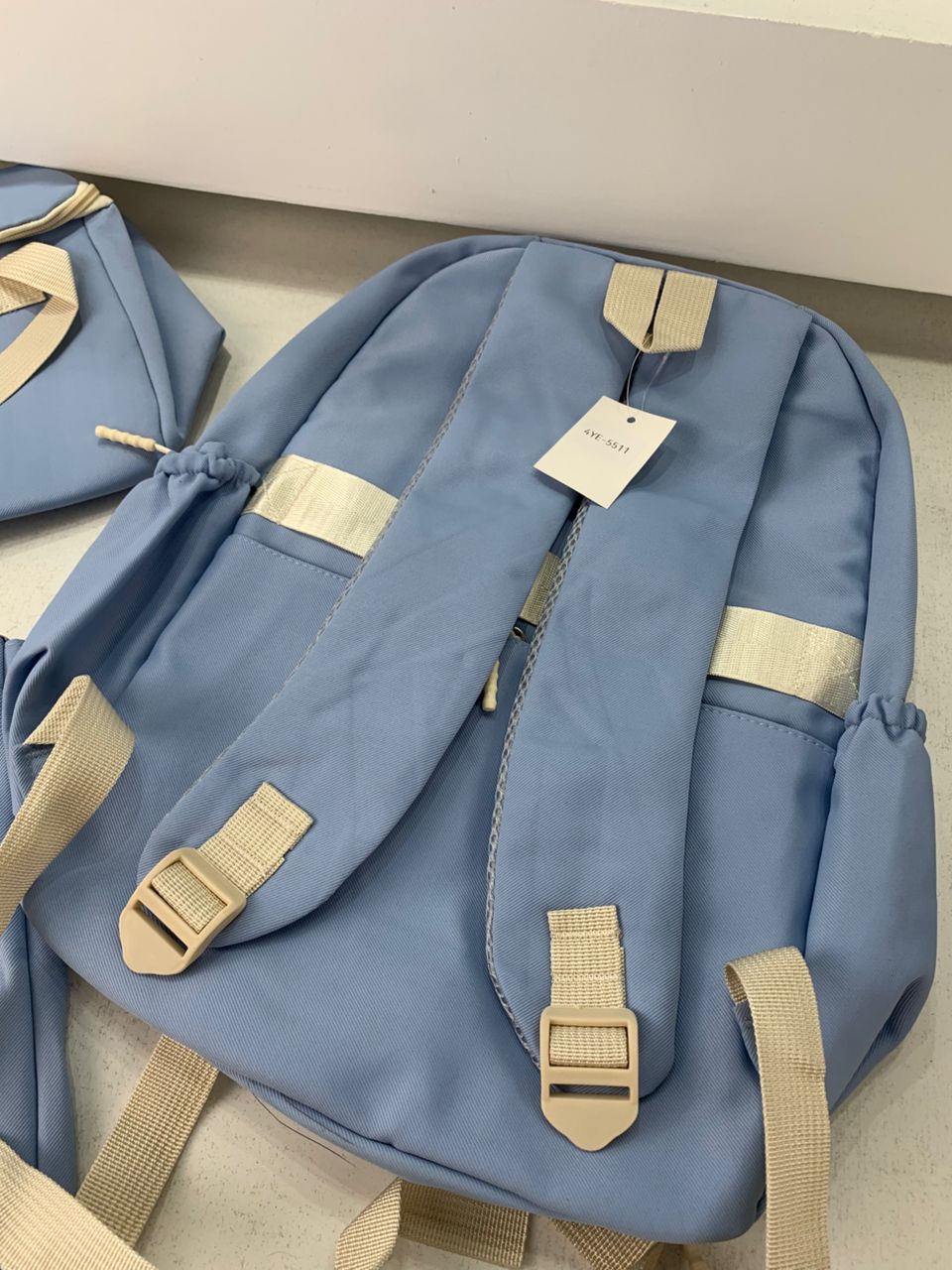 Ensemble de sac à dos kawaii 4Pcs avec porte manger isotherme  – طقم محفظة مع حقيبة حفظ الطعام