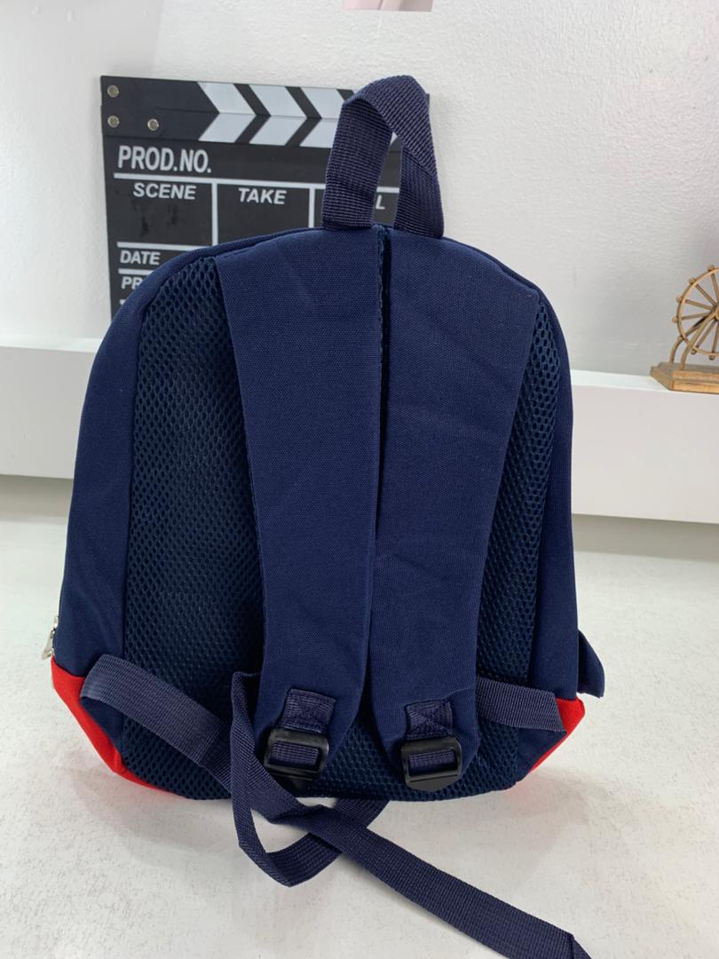 Sac à dos Enfants Design Requin Mignon  حقيبة أطفال برسوم القرش