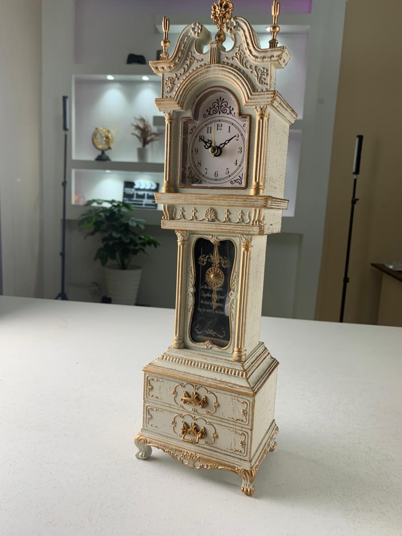 Horloge de Grand-mère avec Boîte à Musique Design Vintage – ساعة ديكور