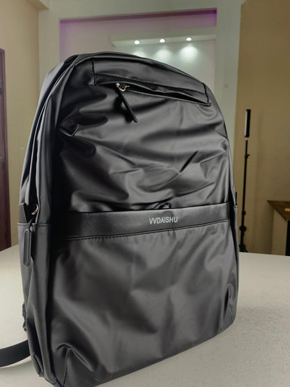 Sac à Dos Unisexe avec Poche pour Ordinateur Portable – محفظة ظهر مع موضع لحاسوب محمول
